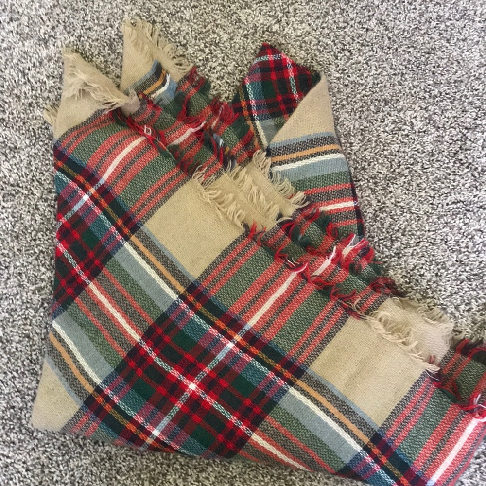 Soft plaid blanket scarf